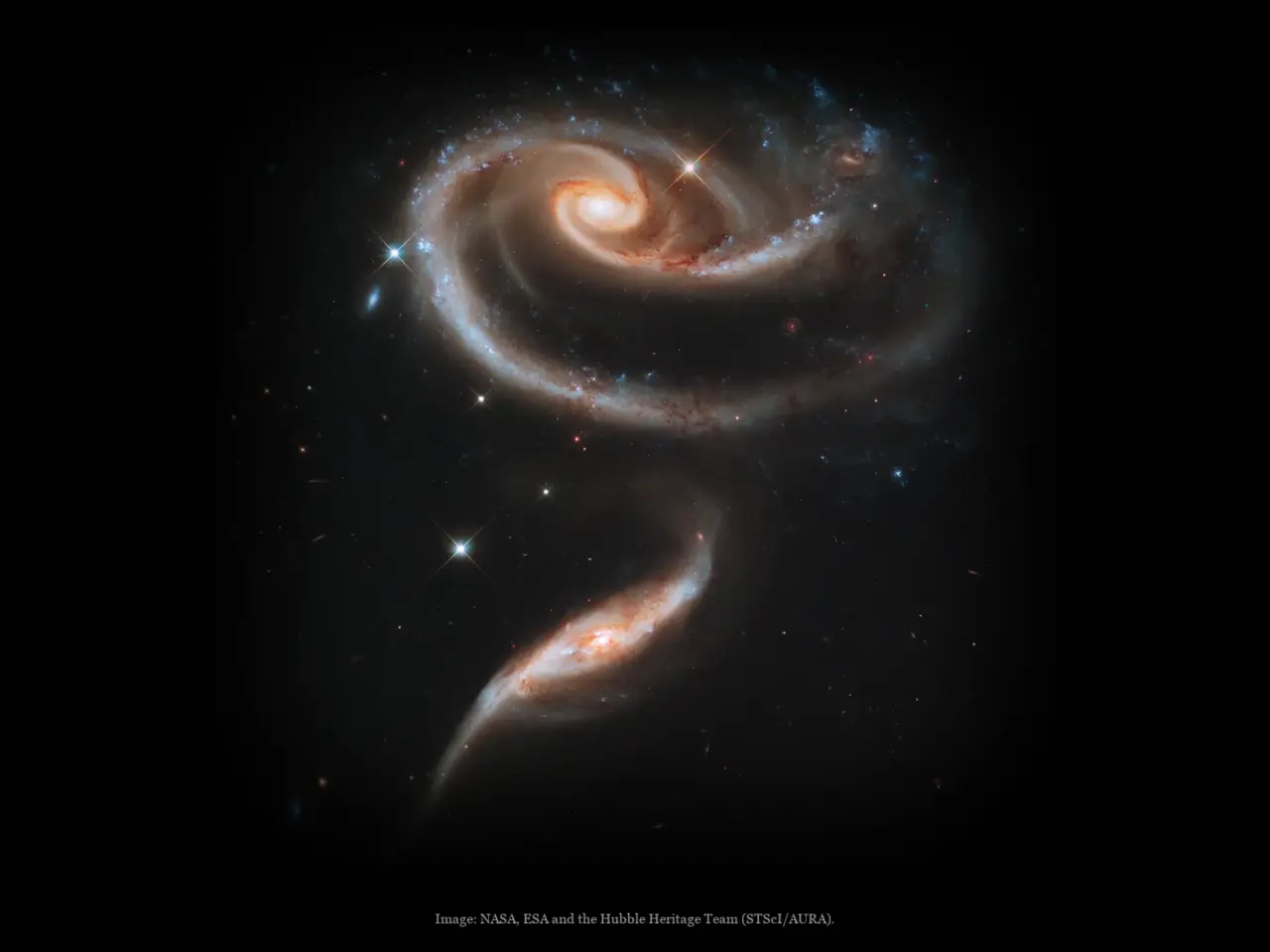 Interacting galaxies (Arp 273), a real image