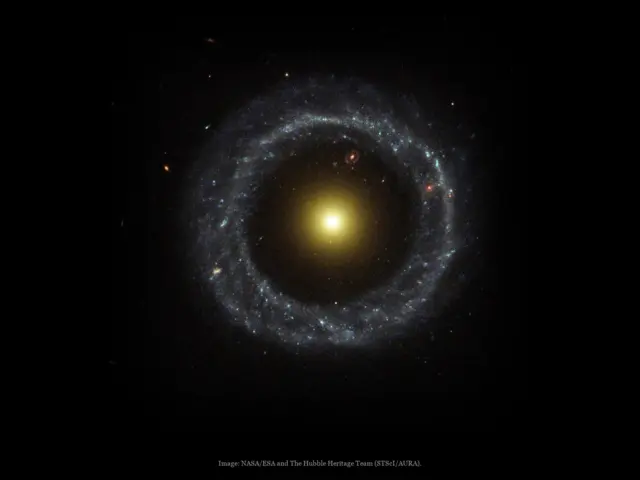 Ring galaxy (Hoag’s Object), a real image